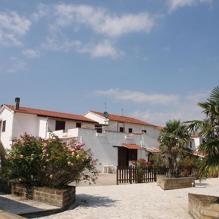 Hotel Dory Албиния Экстерьер фото